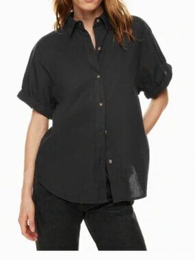 ARITZIA Denim Forum The Jane Short-Sleeve Button-Up Shirt in Black Size M